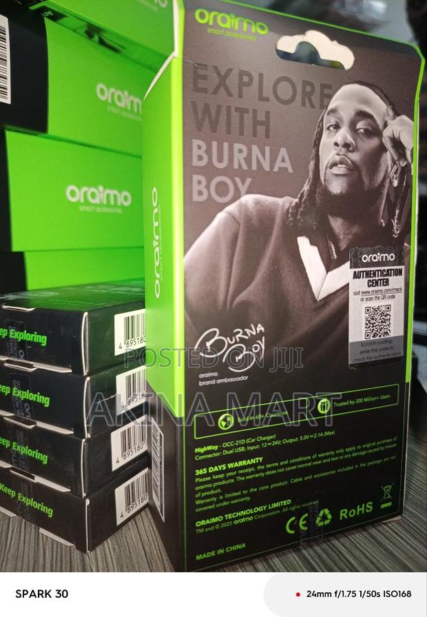 Oraimo Car Charger Dual USB Ultra 10.5 Charging Speed · Photo 3