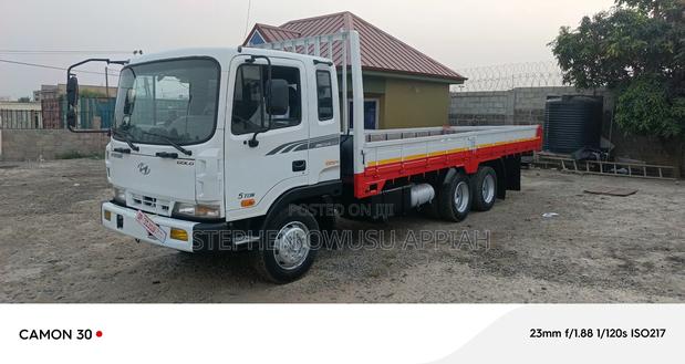 HYUNDA 5 Tons Doubel Axle · Photo 4