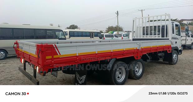 HYUNDA 5 Tons Doubel Axle · Photo 5