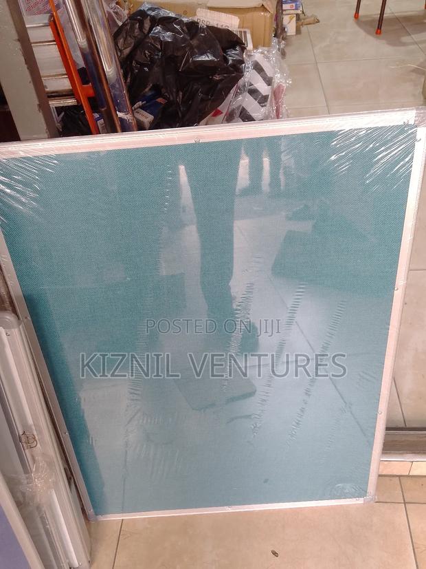Notice Board Blue/Green 3*2ft · Photo 1