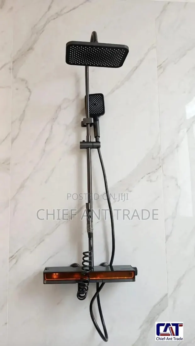 Highlight LED Digital Luxury Shower N73033 · Photo 1