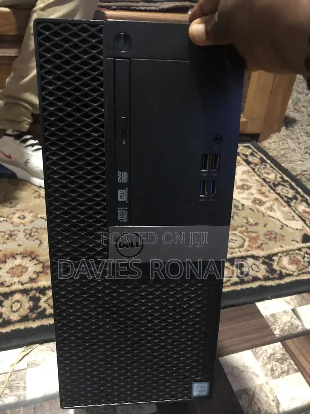 Desktop Computer Dell Optiplex 3040 8GB Intel Core i5 SSD 256GB · Photo 1