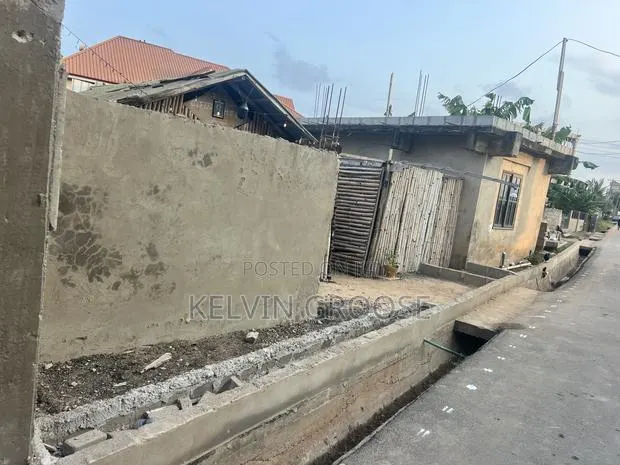 It’s Close to the Tse Addo Roundabout, 20 Minutes to the Airport · Photo 1