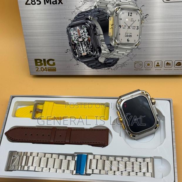 Z85 Smartwatch -unisex/ 3 Straps / Bluetooth Watch · Photo 1
