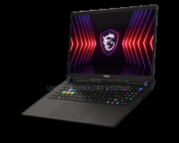 New Laptop MSI Vector GP68 HX 13V 32GB Intel Core i9 SSD 1T · Photo 2