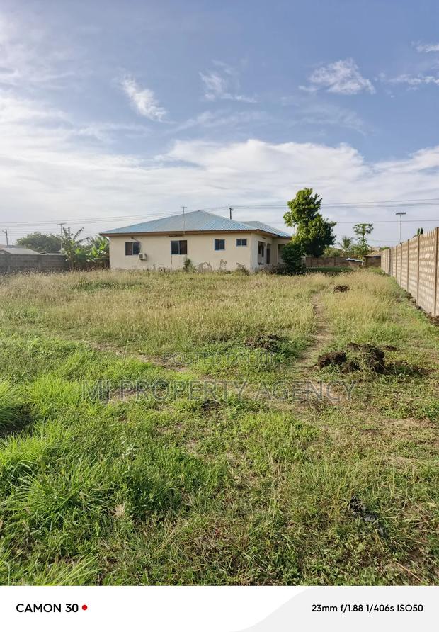 10 Acres Industrial Plots at Tema · Photo 4