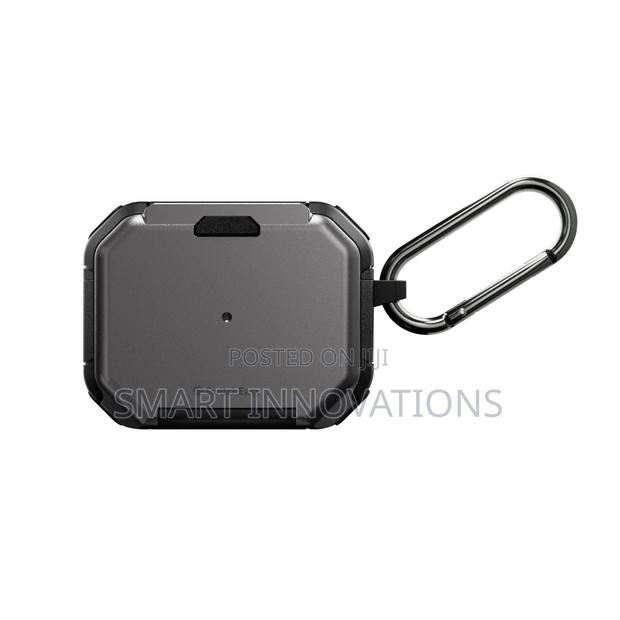 Airpods Pro 2nd/1st Gen Defender Protective Case With Stand · Photo 1