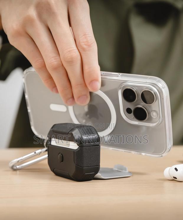 Airpods Pro 2nd/1st Gen Defender Protective Case With Stand · Photo 7