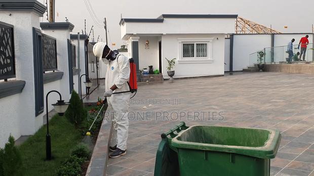 Stop to All Residential,Industrial and Commercial Pest · Photo 4