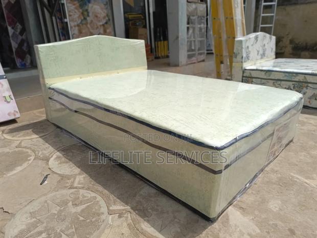 Luxurious Inbuilt Bed Queen Size · Photo 2