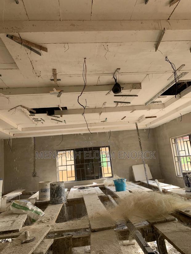 We Are A Good Company Workers Construction.Pop , Tiler , · Photo 6