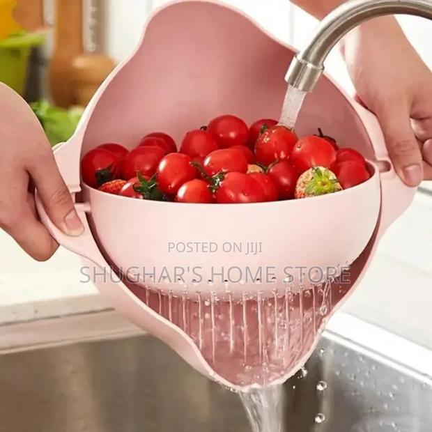 Rotating Strainer Basket · Photo 2