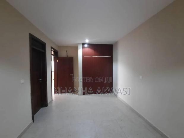 3bdrm Apartment in Lashibi, Tema Metropolitan for rent · Photo 6