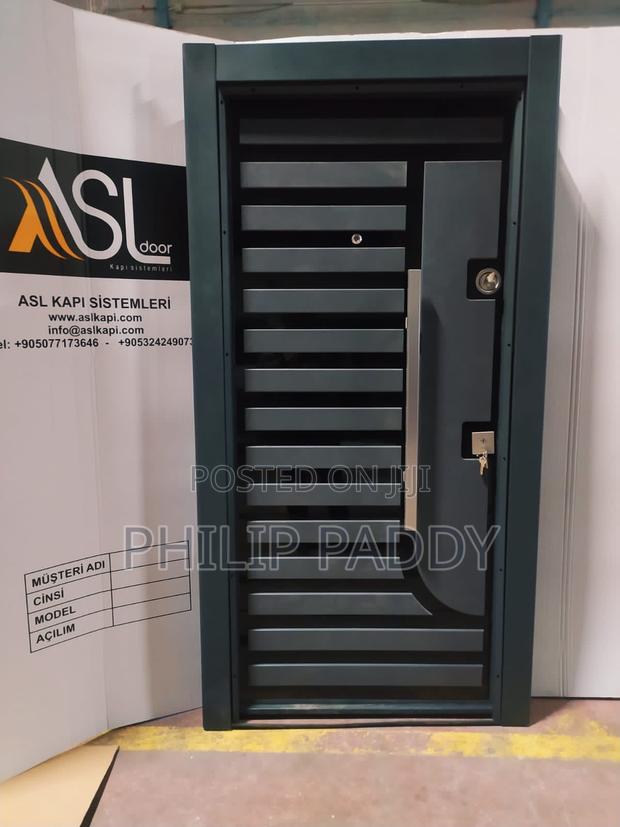 Heavy Heavy Special Security Door · Photo 1