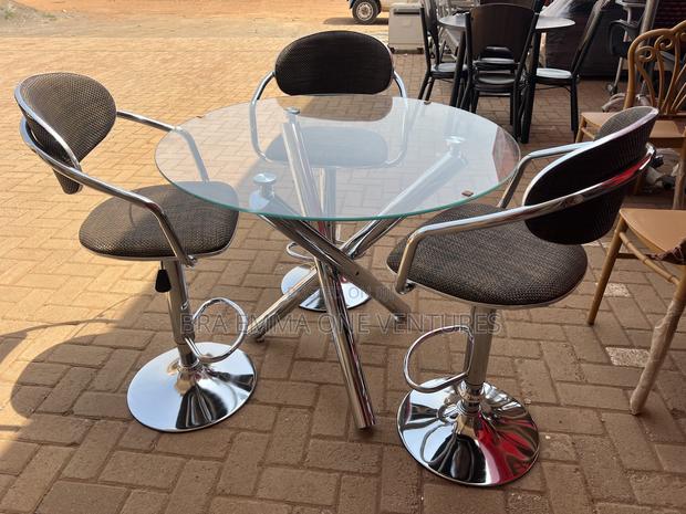 Dining Set · Photo 1