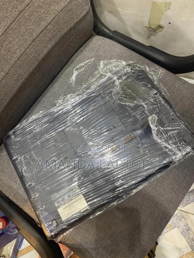New Laptop Toshiba Satellite L500 4GB Intel Core 2 Duo HDD 500GB · Photo 3