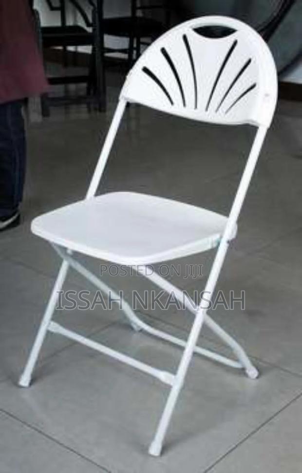 Event Plastic Chair · Photo 2
