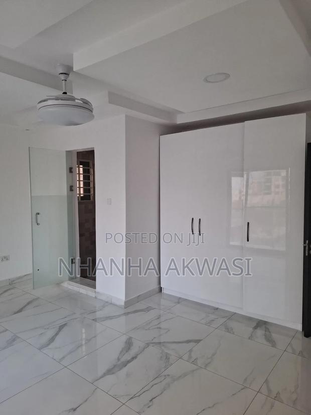 2bdrm Apartment in Lashibi Mf, Tema Metropolitan for rent · Photo 2