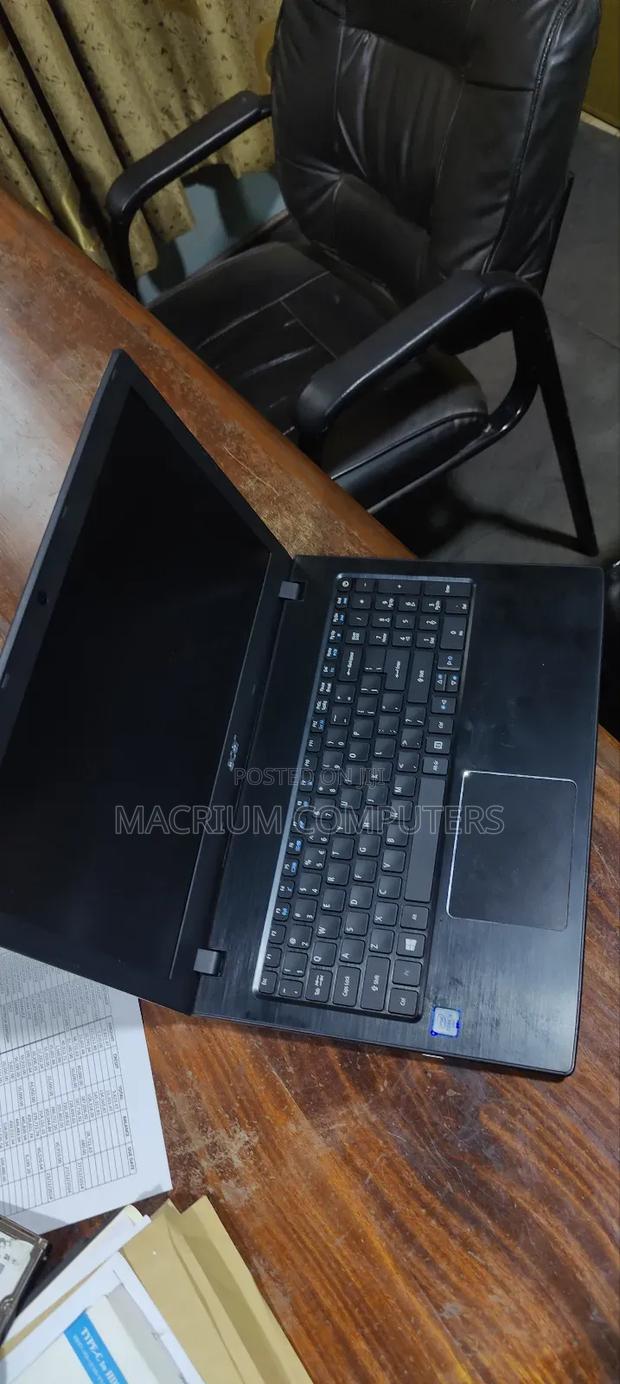 Laptop Acer Aspire E5-575g 8GB Intel Core I5 HDD 1T · Photo 5