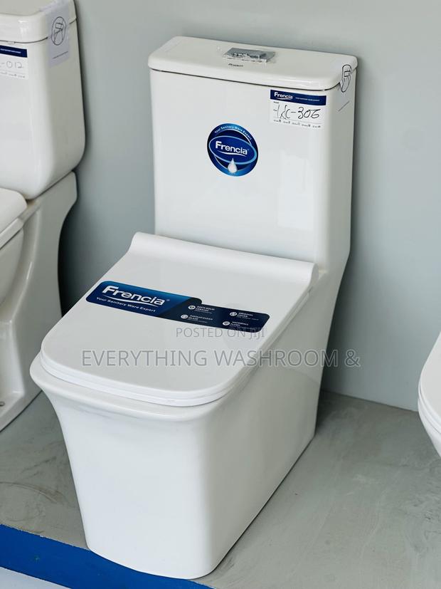 Frencia One Piece Wc_executive One Piece Water Closet · Photo 1