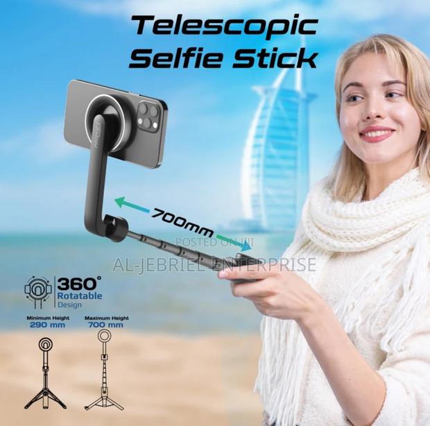 Magstick Promate Foldable Selfie Stick With Bluetooth Remote · Photo 5