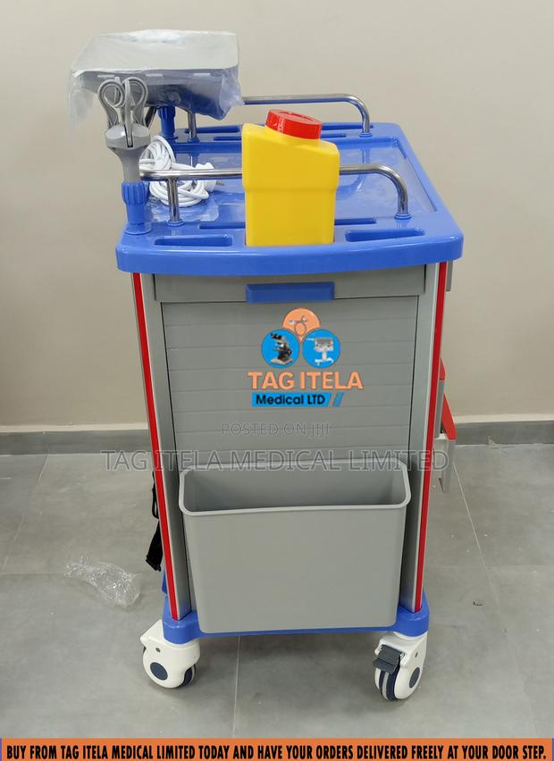 Emergency Medicine Trolley · Photo 2