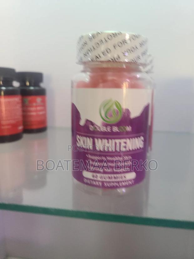 Skin Whitening Gummies · Photo 3