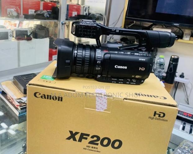 Fresh in Box Canon XF200 Professional Camcorder(Black) · Photo 1