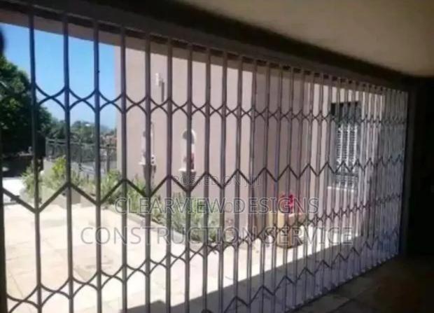 Durable Burglar Proof Security Gate / Passicco/Passiguard · Photo 1