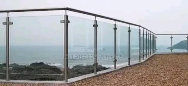 Stainless Steel With Tempered Glass · Photo 3