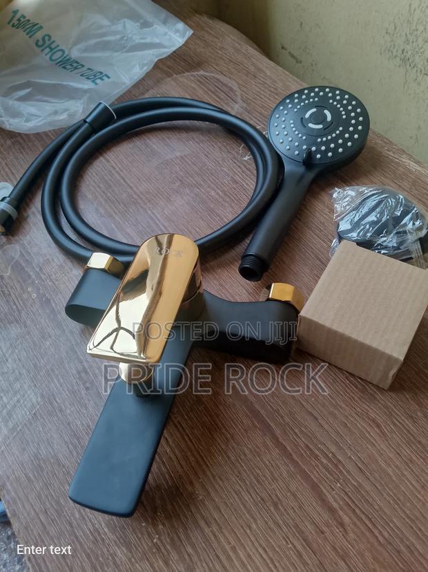 Black and Gold Shower, Telephone Shower, Mixture Tap · Photo 2