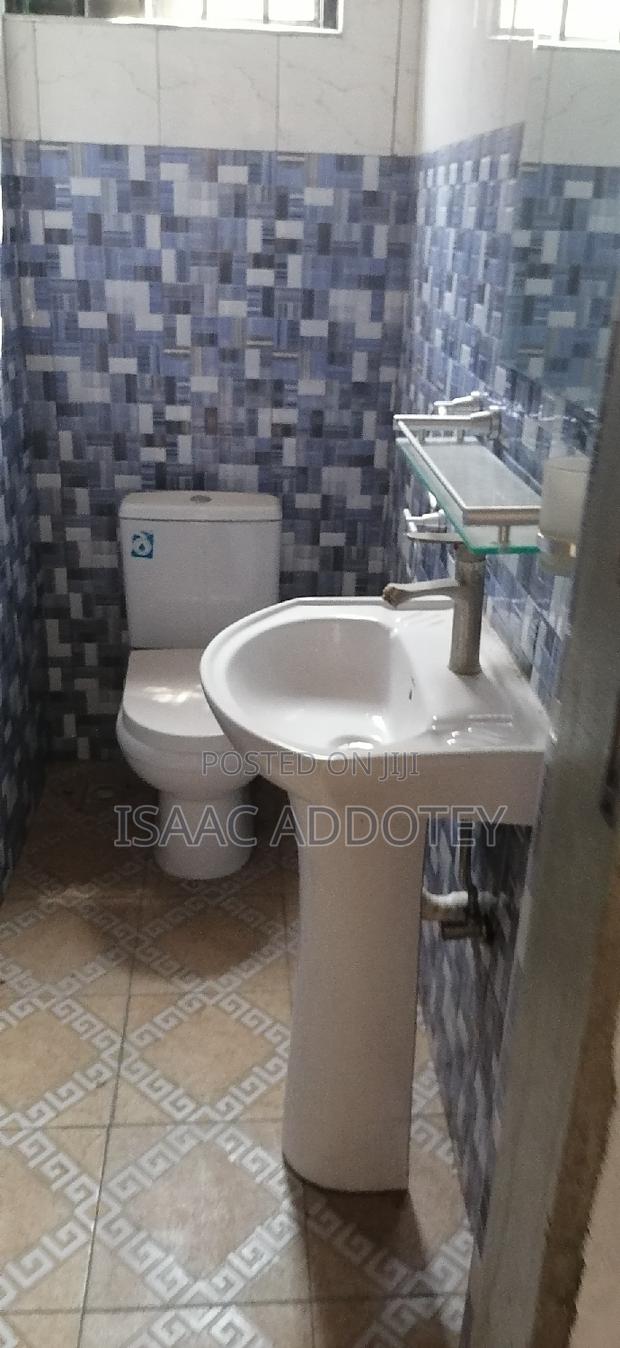 2bdrm Apartment in Spintex for rent · Photo 6