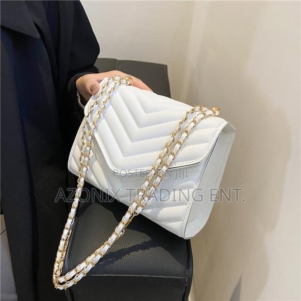 3d Texture Ladies Shoulder Bags · Photo 2