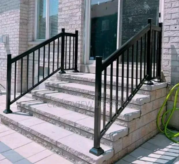 Staircase Handrail / Staircase Railings · Photo 1