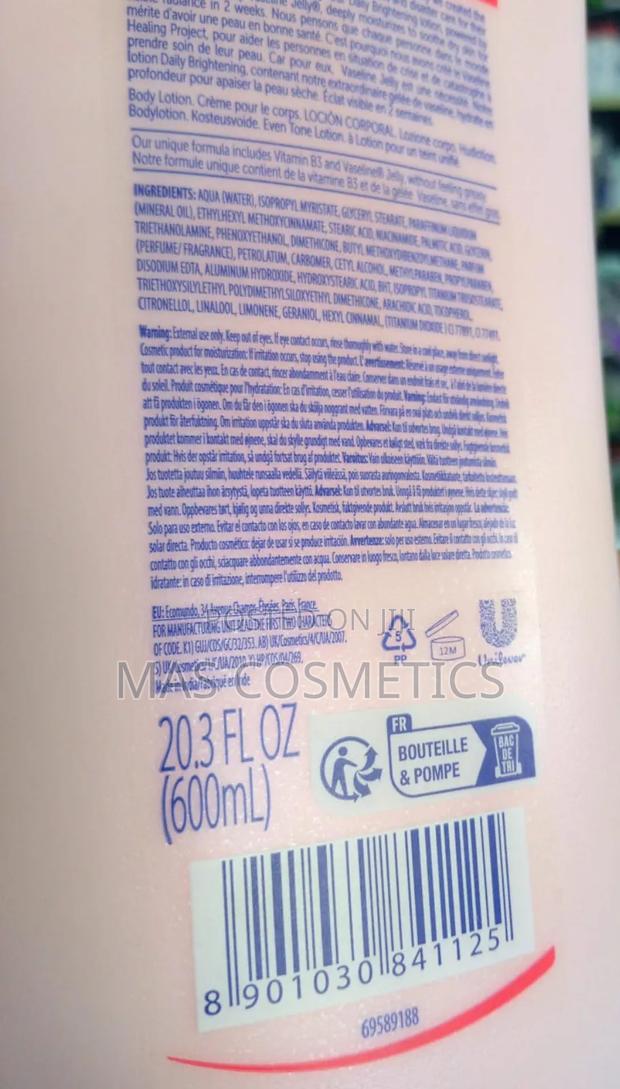 Vaseline Daily Brightneing Lotion · Photo 2
