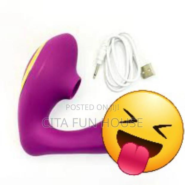 Double Wearable Orgasm Vibrator With Clitoral Sucker · Photo 1
