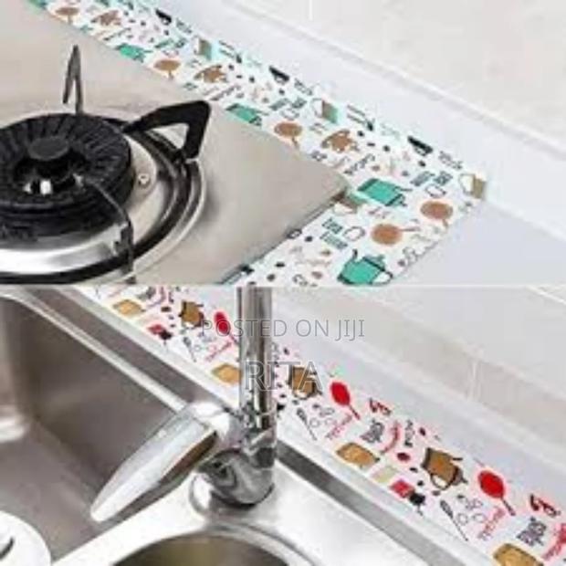 Colourful Kitchen and Washroom Tape · Photo 2