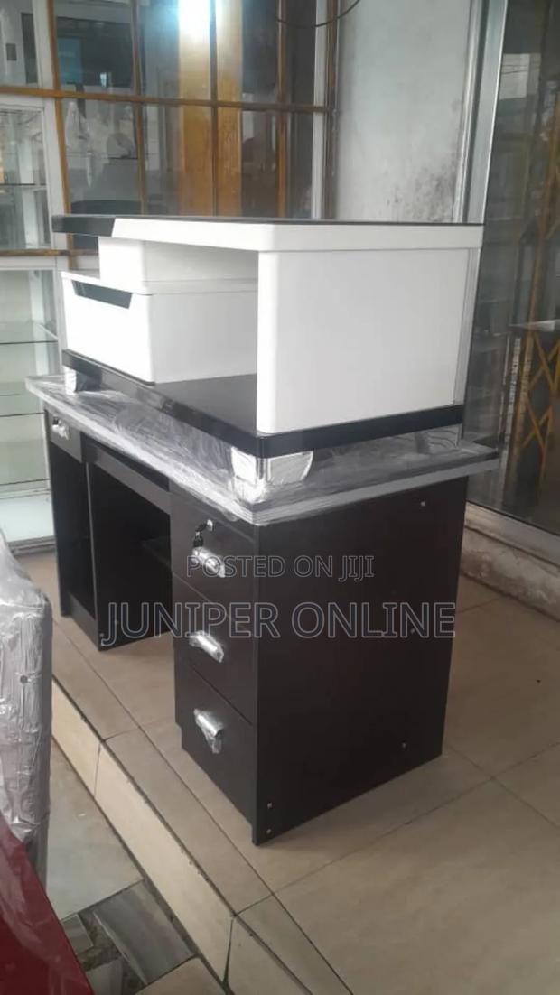 Office Desk / Table ( Offices) · Photo 1