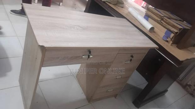 Office Desk / Table ( Affordable) · Photo 1