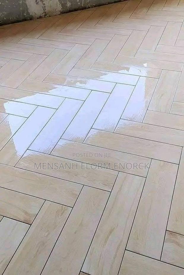 We Are A Good Company Tilling Work Wall And Floors. · Photo 2