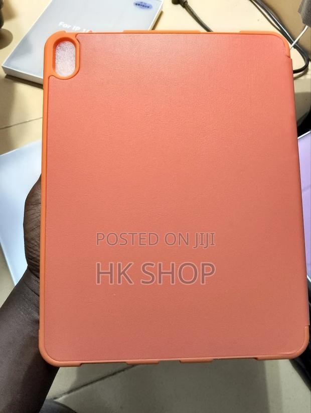 Orange iPad Case for iPad 10th Gen. 10.9" With Pen Space · Photo 2