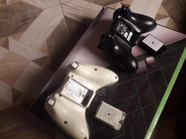 Xbox 360 Wireless Controller · Photo 2