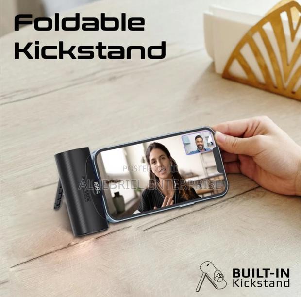 5000mah Promate Deltapack 4-Piece Power Bank Kit+Kickstands · Photo 2
