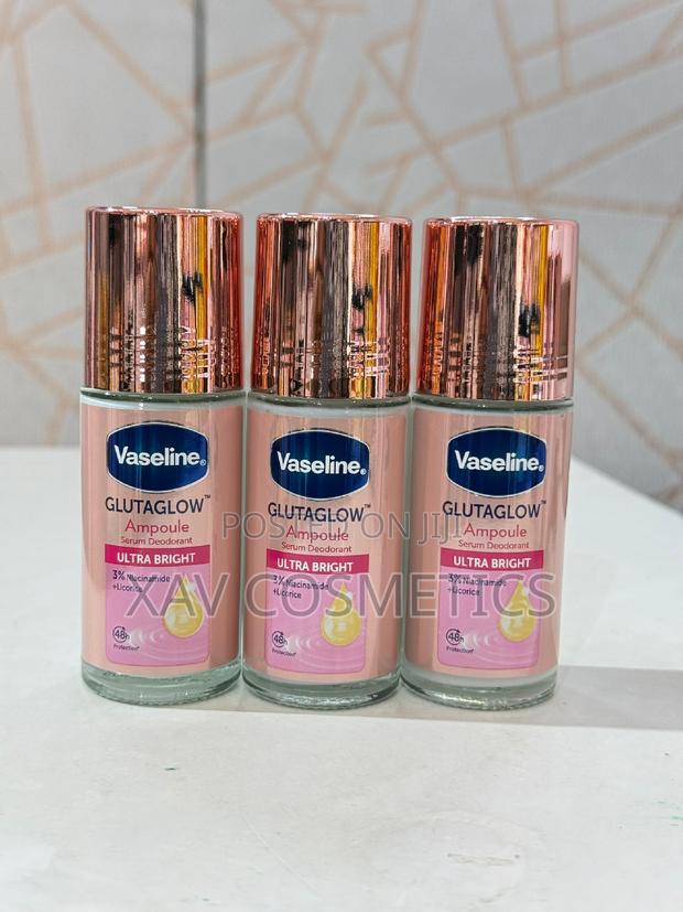 Vaseline Glutaglow Ampoules Deodorants Serum · Photo 1
