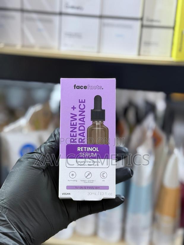 Face Facts Renew and Radiance Retinol Facial Serum · Photo 1