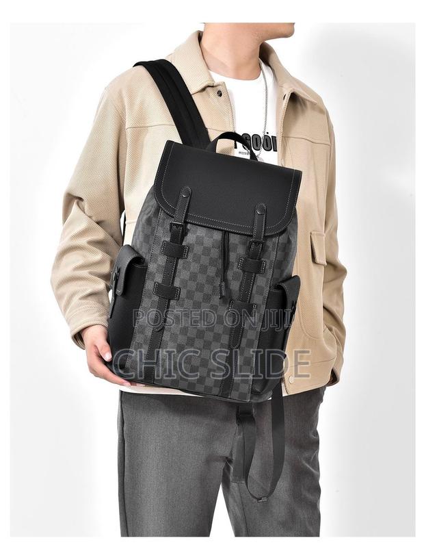 Leather Backpacks · Photo 2