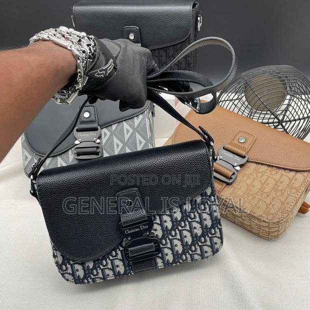 Dior -Multi Color Side Bag · Photo 5
