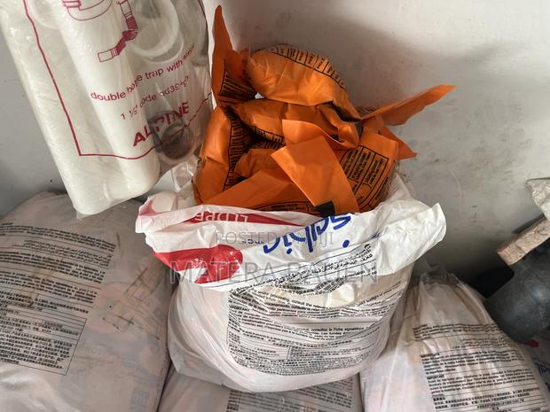 Waterproof Cement 1kg Bag · Photo 3