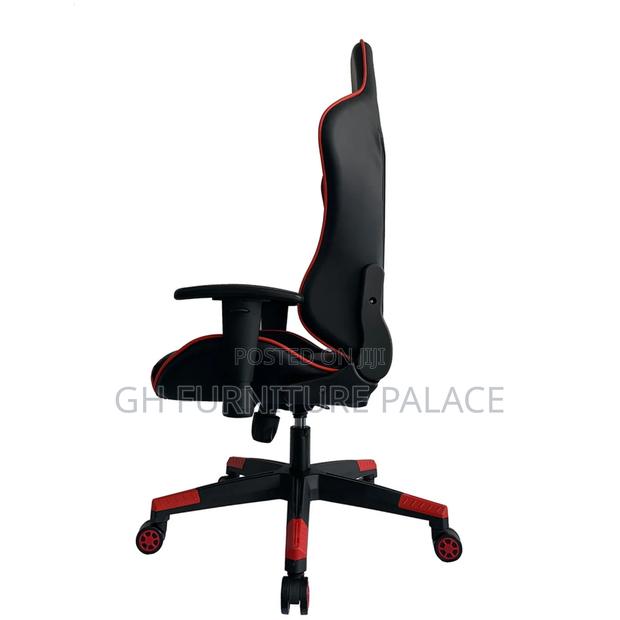 Gaming Chair · Photo 1