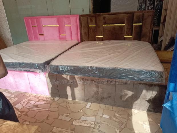 72x75 Queens Bed With Mattress . Free Delivery · Photo 1